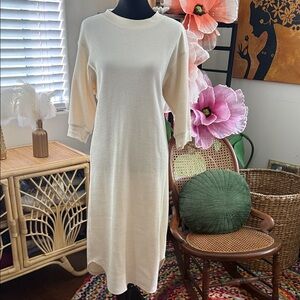 Uniqlo Cream Waffle Weave Thermal 3/4 Sleeve Midi Maxi Dress